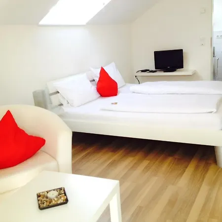 Braviscasa - Ferienresidenz Haus Am Bach Am Kaiserstuhl *